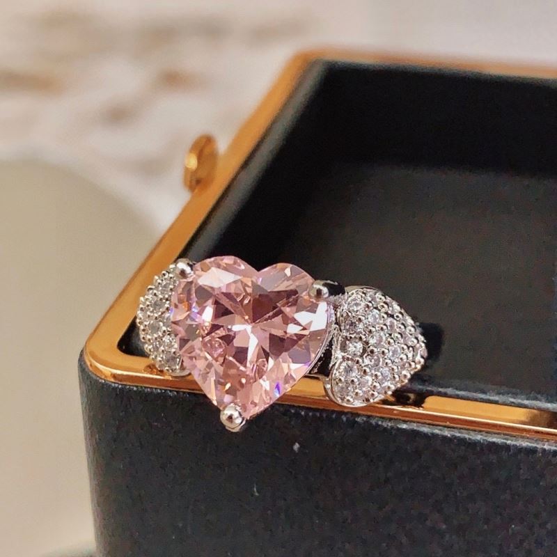 CHAUMET